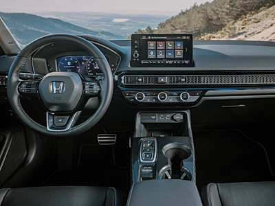 Honda Civic 11. Generation Cockpit
